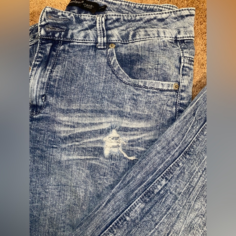 Twenty one Black Ankle Distressed Blue Jeans size 13/14 - Picture 15 of 17